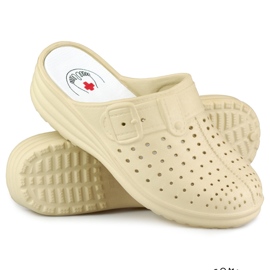 Kényelmes női flip-flop zárt ujjakkal bézs színű 1