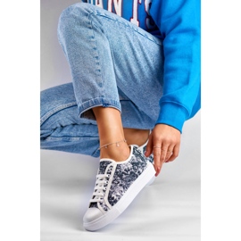 Fekete-fehér női tornacipő 1