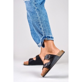 Fekete kényelmes női papucs 2