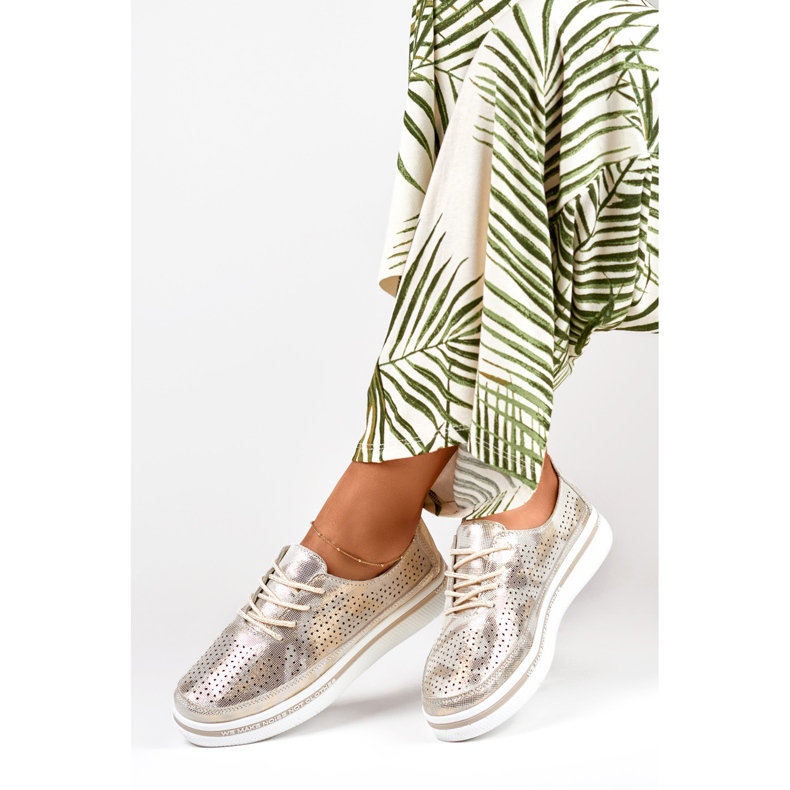 Arany színű női sportcipő természetes bőrből aranysárga 1