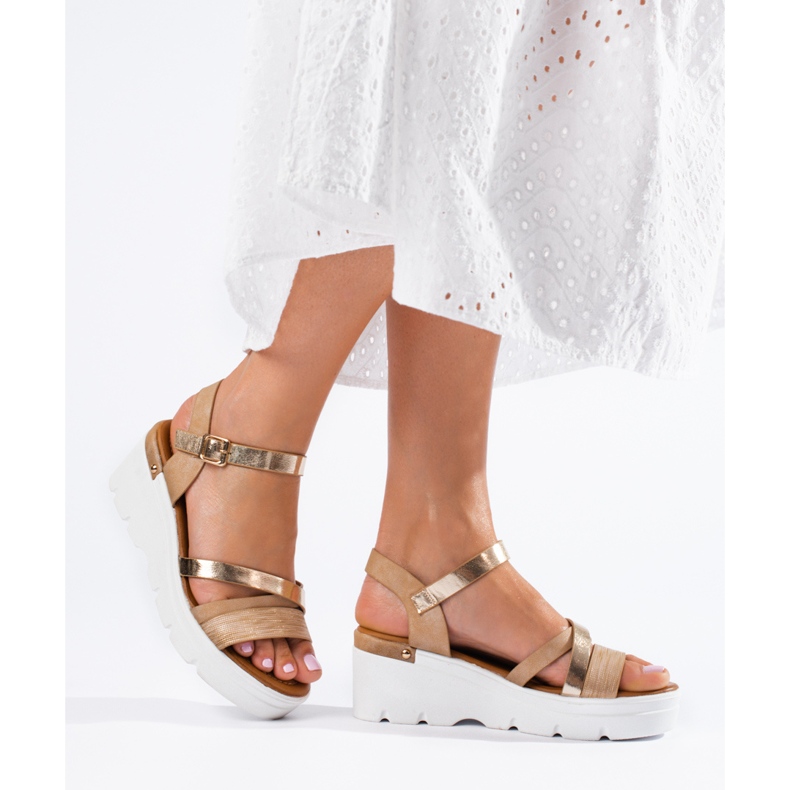 Shelovet bézs ékszandál 1