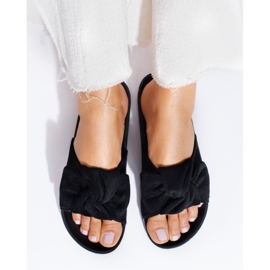 Női fekete velúr papucs a Shelovet platformon 2