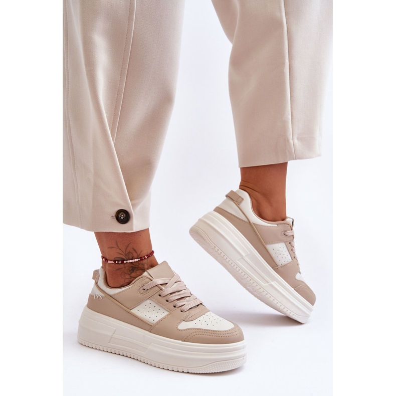 FJ1 Női sportcipők hatalmas platformon, bézs színű Belisso 1