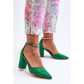 Velúr szivattyúk zöld gyémánt cirkóniával 1