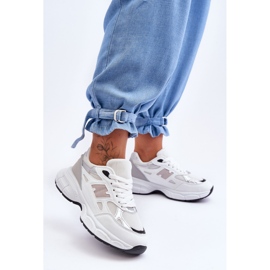 FG2 Divatos női sportcipők hálós, fehér velenceivel 1