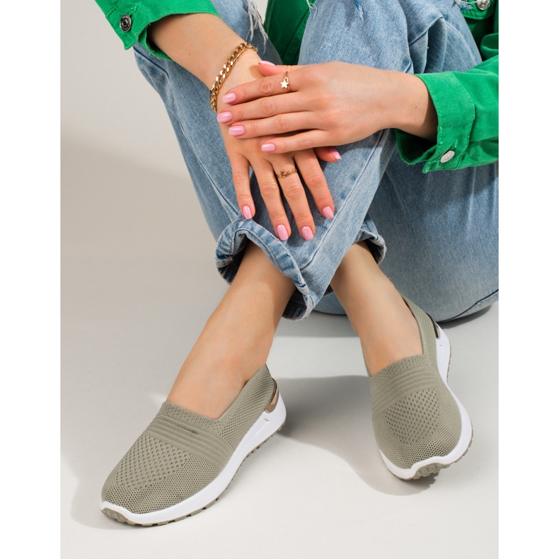 Női áttört tornacipő Shelovet zöld 2