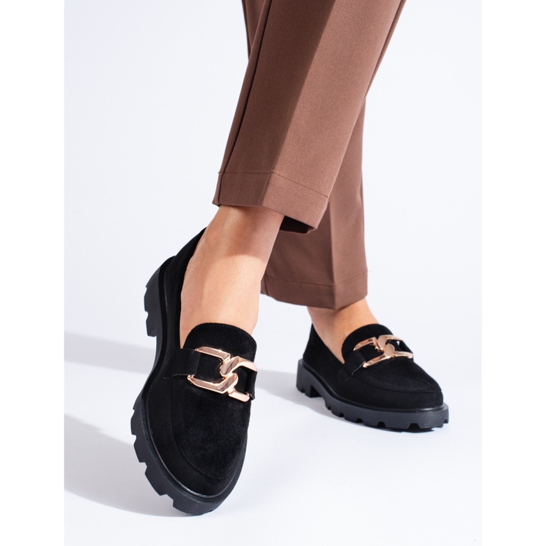 Fekete velúr csizma lánccal a Shelovet márkától 1