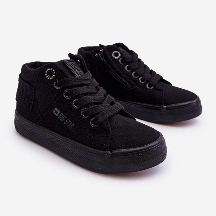 Gyermek klasszikus magas tornacipő Big Star LL374001 fekete 1