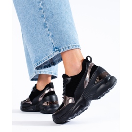 Női fekete bőr tornacipő Shelovet 2