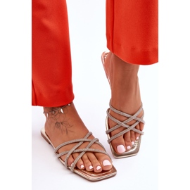 Női papucs csíkokkal és strasszokkal Arany Leomi aranysárga 2