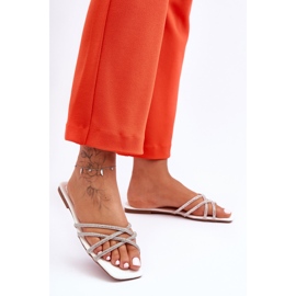 PG1 Női szandál csíkokkal és strasszokkal Fehér Leomi 2