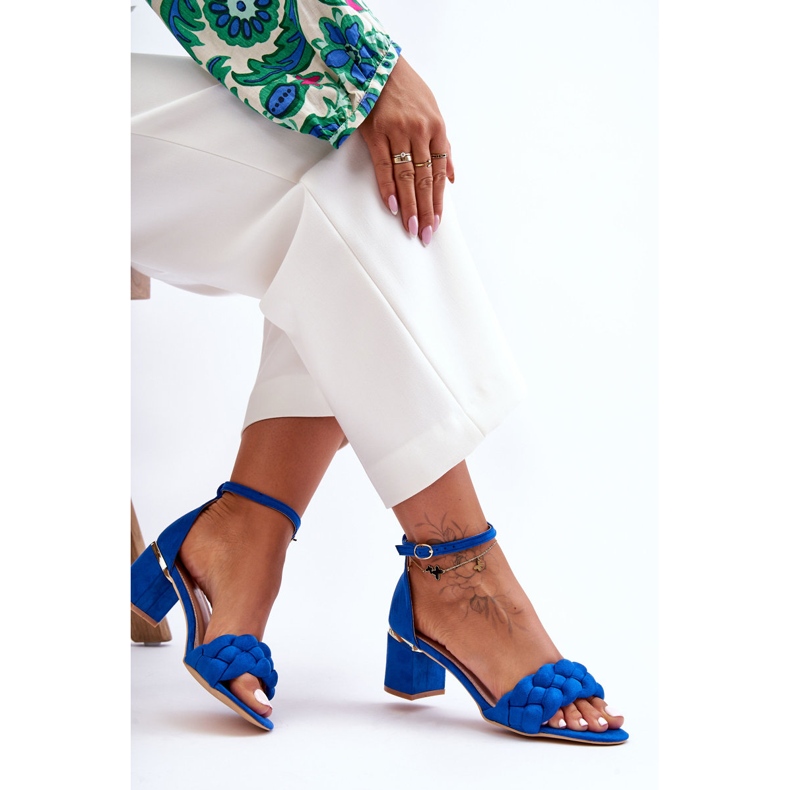 Essenza kék velúr fonott szandál 1