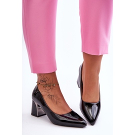 Elegáns Lakkozott Pumpák Sarkon Fekete Emma 1