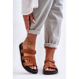 FJ1 Bőr klasszikus női tépőzáras papucs barna Amedon 2