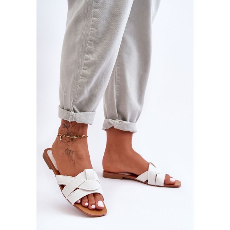 Női szövet papucs fehér Aversa 2