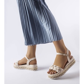 A márka bézs színű platformszandáljai Katrin zöld 1 A márka bézs színű platformszandáljai Katrin zöld 1