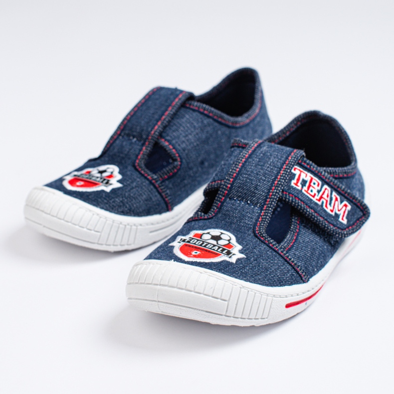 SHELOVET Tépőzáras papucs fiúknak 3F labdával kék 1 SHELOVET Tépőzáras papucs fiúknak 3F labdával kék 1