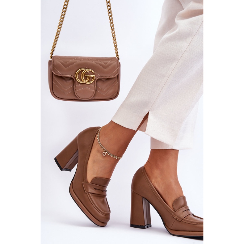 PS1 Divatos Pumpák Sarkú Barna Florence 2