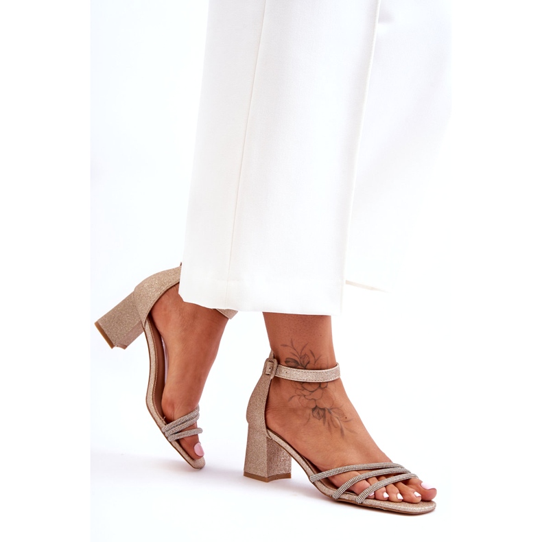 Fényes sarkú szandál Golden Enenor aranysárga 3