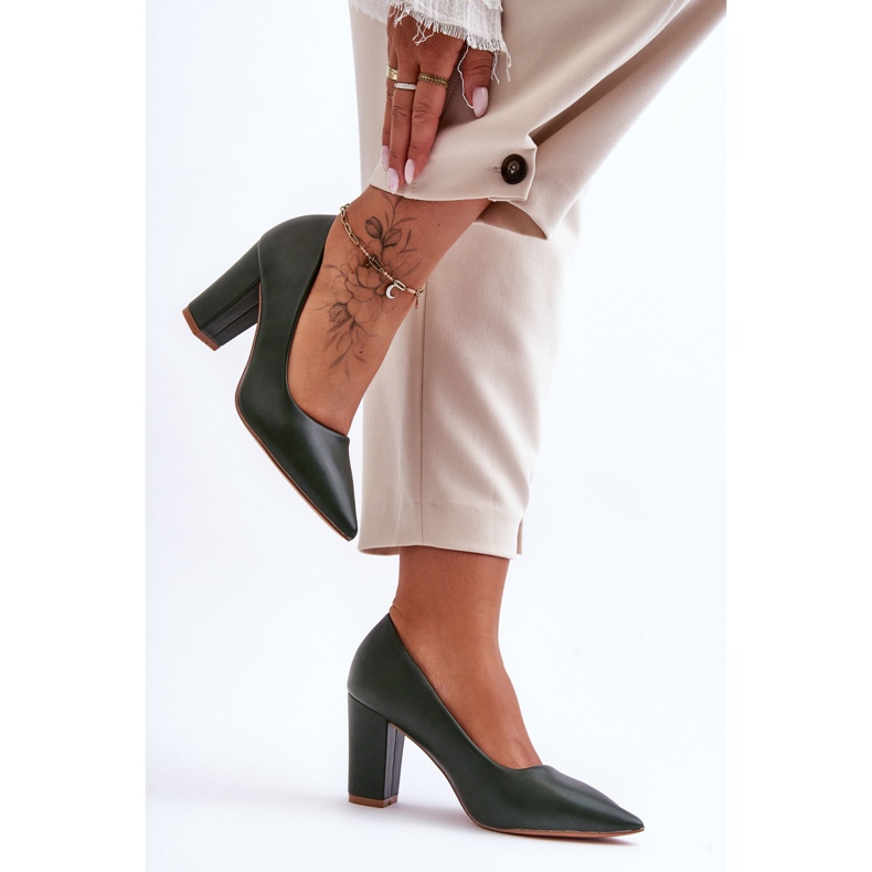 Klasszikus magassarkú pumpák, sötétzöld Odessa 1