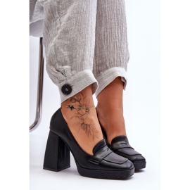 Alisa fekete magassarkú pumpák 2