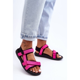 Női sportszandál 4F 4FSS23FSANF014-55S fukszia rózsaszín 1