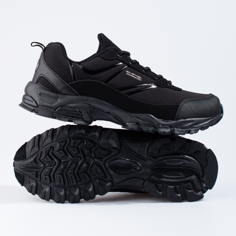 Férfi trekking cipő DK fekete 1
