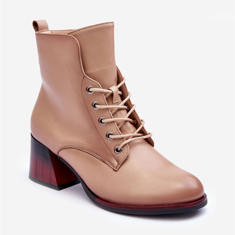 Vinceza Magas sarkú csizma bézs Luloshe 2