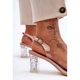 Díszített, divatos rózsaszín szandál sarkon S.Barski MR1037-23 2