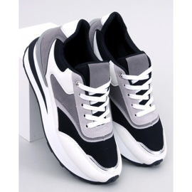 Catle Black női tornacipő fekete 1