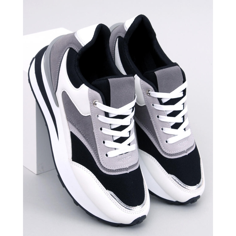 Catle Black női tornacipő fekete 1