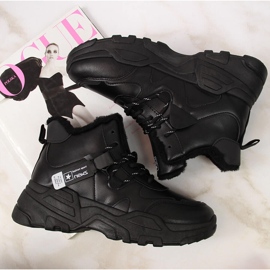 News Női hőszigetelt tornacipő vastag talppal, fekete ÚJDONSÁGOK 2