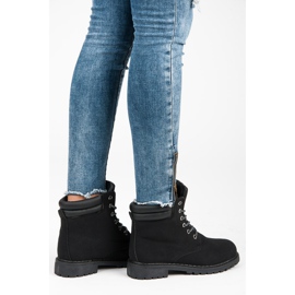 Queentina Black Trappers fekete 1