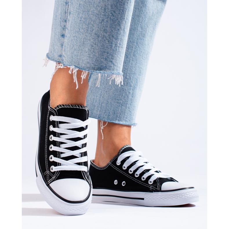 Klasszikus fekete Shelovet női tornacipő 2