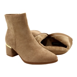 Evento Velúr csizma arany díszítéssel, bézs 23BT35-6420 4