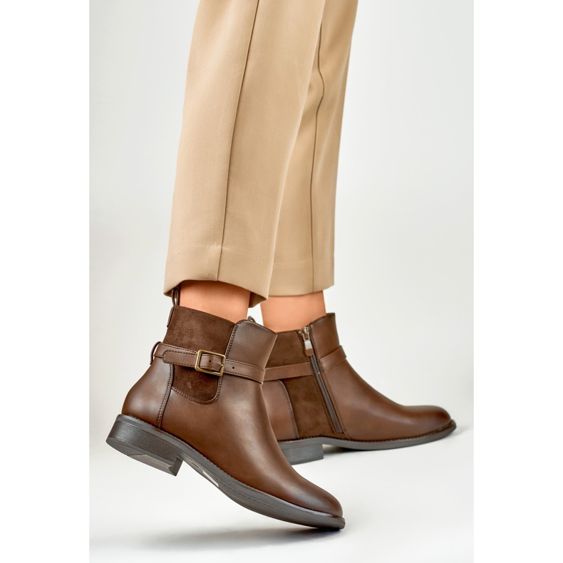 Női barna alkalmi csizma 1