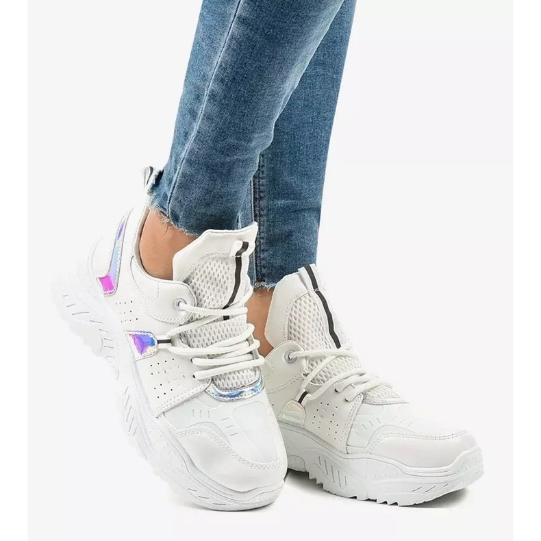 Fehér sportcipők K-505 2