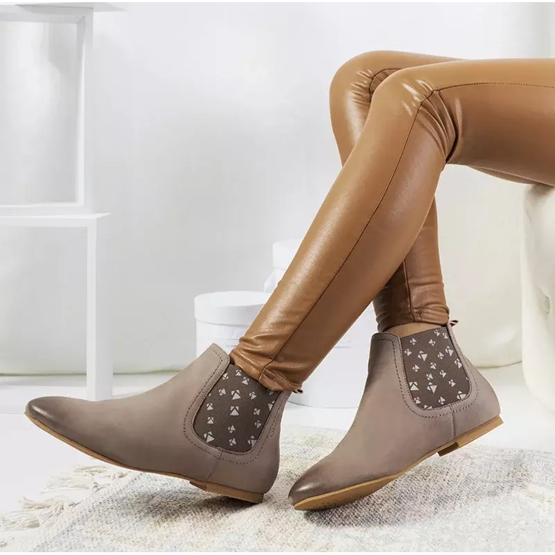 Lucciano szürke matt felbújós csizma bézs 2