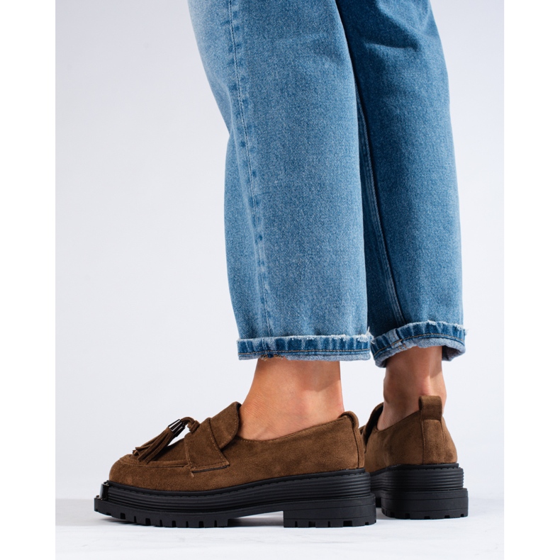 Női barna velúr cipők a Shelovet platformon 1