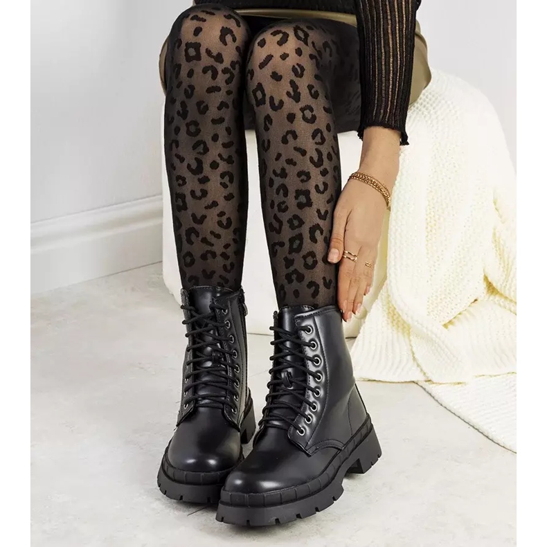 BM Fekete női trappers Vistala 1