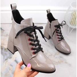 Lakkozott taupe női csizma D&amp;A S.Barski Premium Collection MR870-66 bézs 1