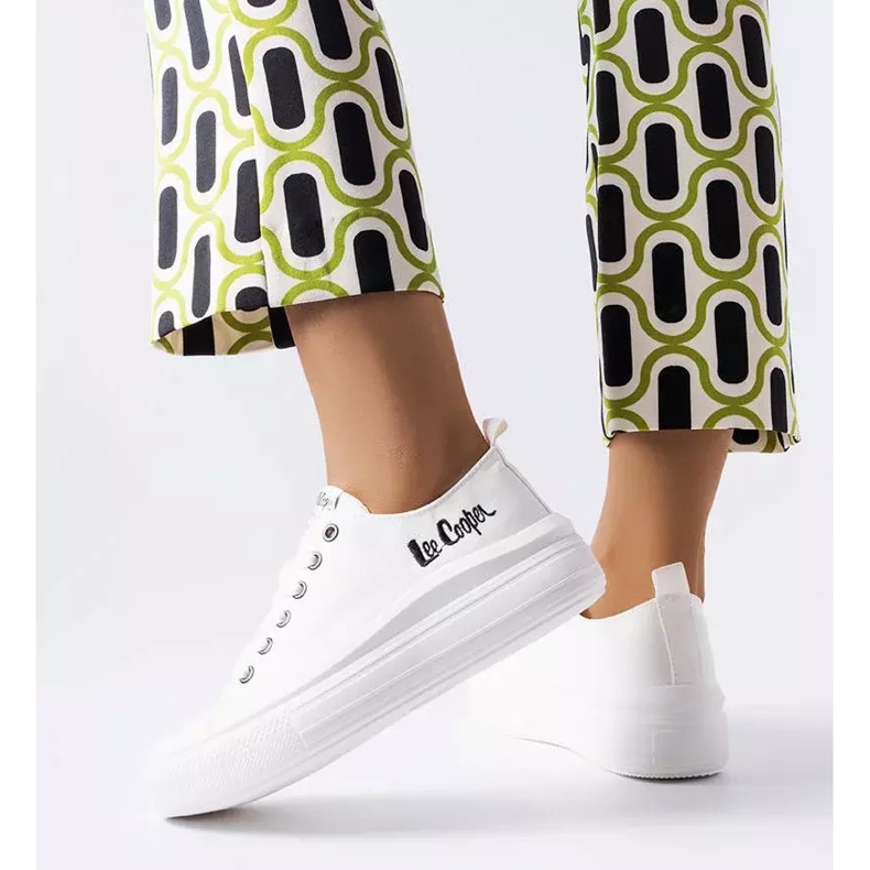 Lee Cooper LCW-23-44-1623L fehér tornacipő 2