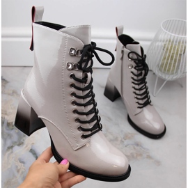 Női lakkozott magassarkú csizma D&amp;A S.Barski Premium Collection MR870-06 szürke 1