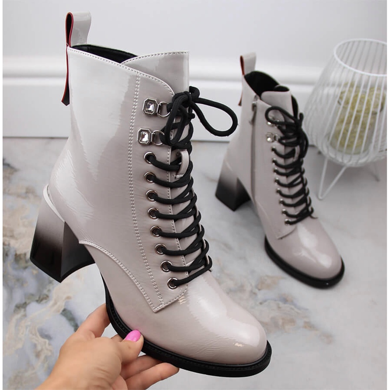 Női lakkozott magassarkú csizma D&amp;A S.Barski Premium Collection MR870-06 szürke 1