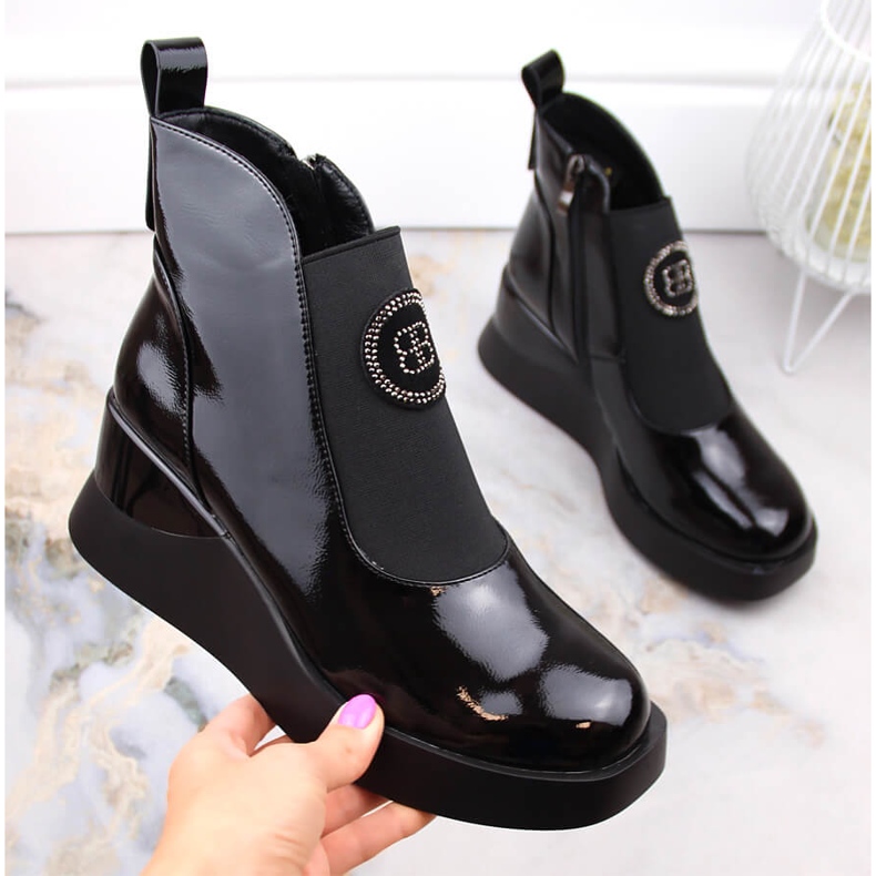 Női lakkozott ékcsizma D&amp;A S.Barski Premium Collection MR870-22 fekete 1