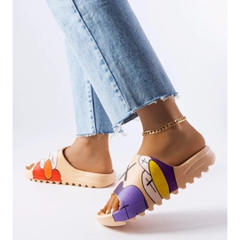 Sötétbézs papucsok Lindale mintával 2