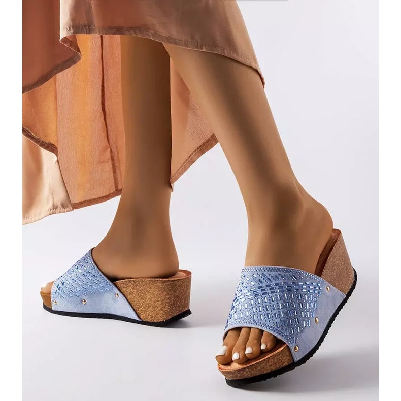 Inna Guymon kék strassz ékszandál 2 Inna Guymon kék strassz ékszandál 2