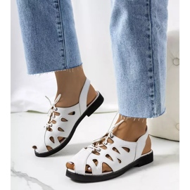 Vlis fehér kötött szandál 1