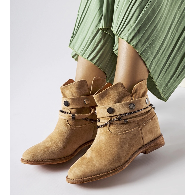 Bézs színű hőszigetelt ékcsizma a Rineharttól 1