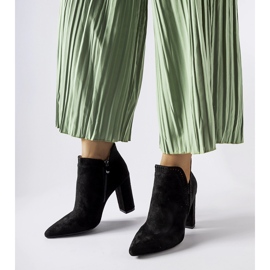 Fekete velúr Cammoro bokacsizma 1